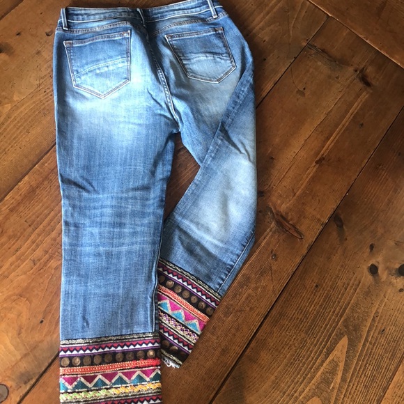 DRIFTWOOD Colette Ankle Jean with unique 6.5 inches of sequins and embroidery - Picture 2 of 7